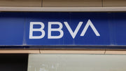 El BBVA propone una fusión con el Banco Sabadell