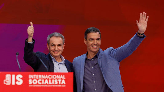 El cursi y delirante discurso de Zapatero: El infinito es infinito